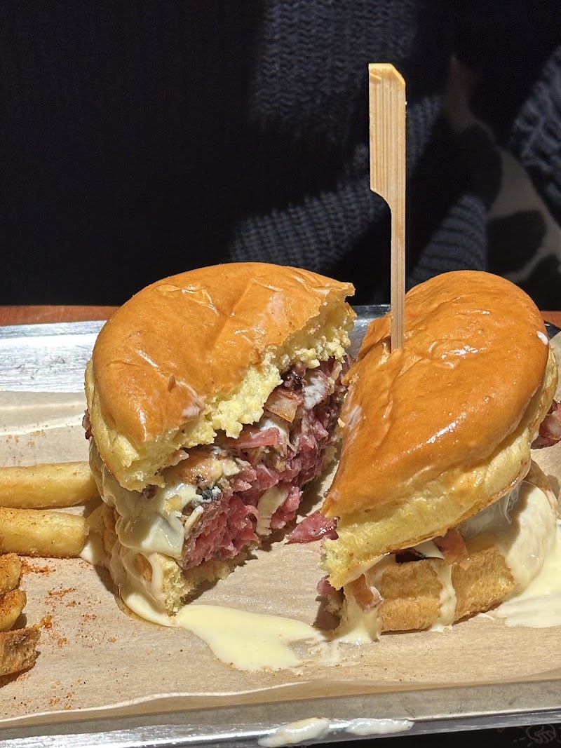 The Ranch Smokehouse - The Ranch Smokehouse Ronda de la Univ., 20, Eixample, 08007 Barcelona, Spain