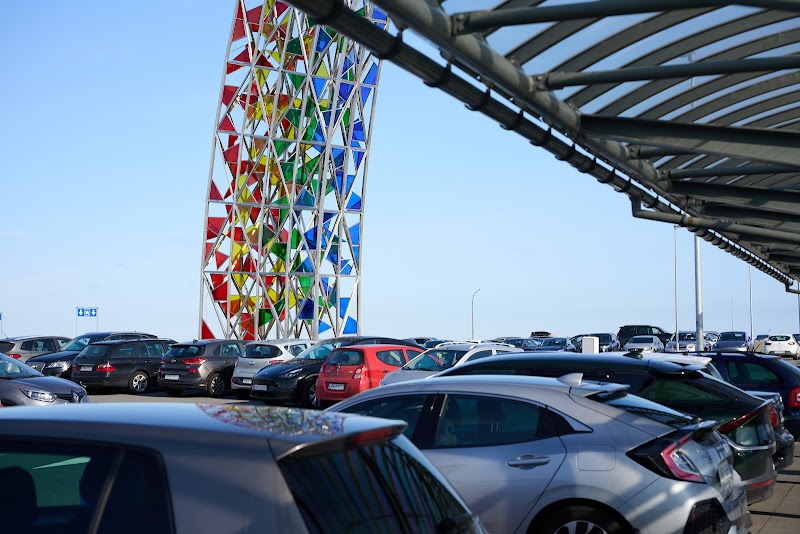 Bílastæði - Keflavíkurflugvöllur (KEF) - KEF Parking - Bílastæði - Keflavíkurflugvöllur (KEF) - KEF Parking 235 Keflavík, Iceland