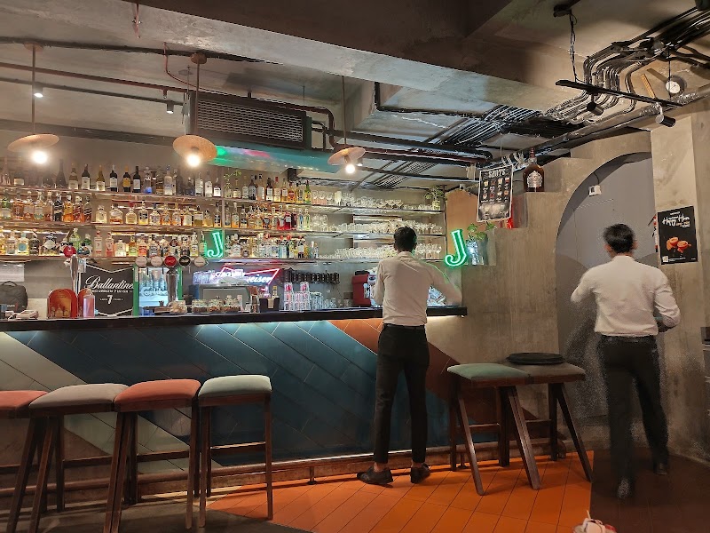 Unlocked - Bar, Kitchen and Escape Room - Unlocked - Bar, Kitchen and Escape Room 32nd Avenue, Sector 15 Part 2, Sector 15, Gurugram, Haryana 122001, India