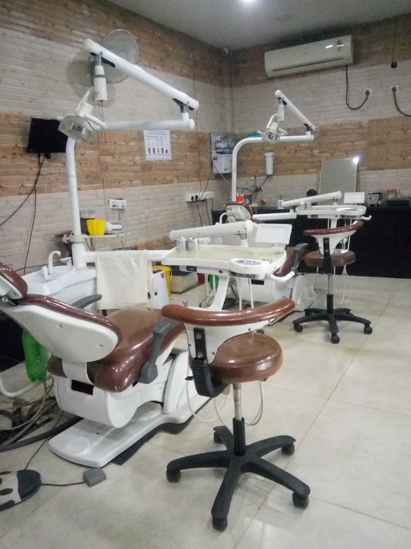 Vrinda Centre - Vrinda Centre, Opposite, Durga Mandir Rd, near Shyam talkies chowk, Budhapara, Raipur, Chhattisgarh 492001, India