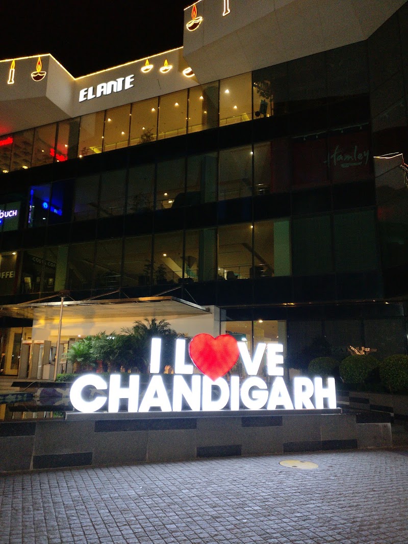 Chandigarh ISBT - Chandigarh ISBT PP8V+WJ4, 43 ISBT Rd, Sector 43, Chandigarh, 160043, India