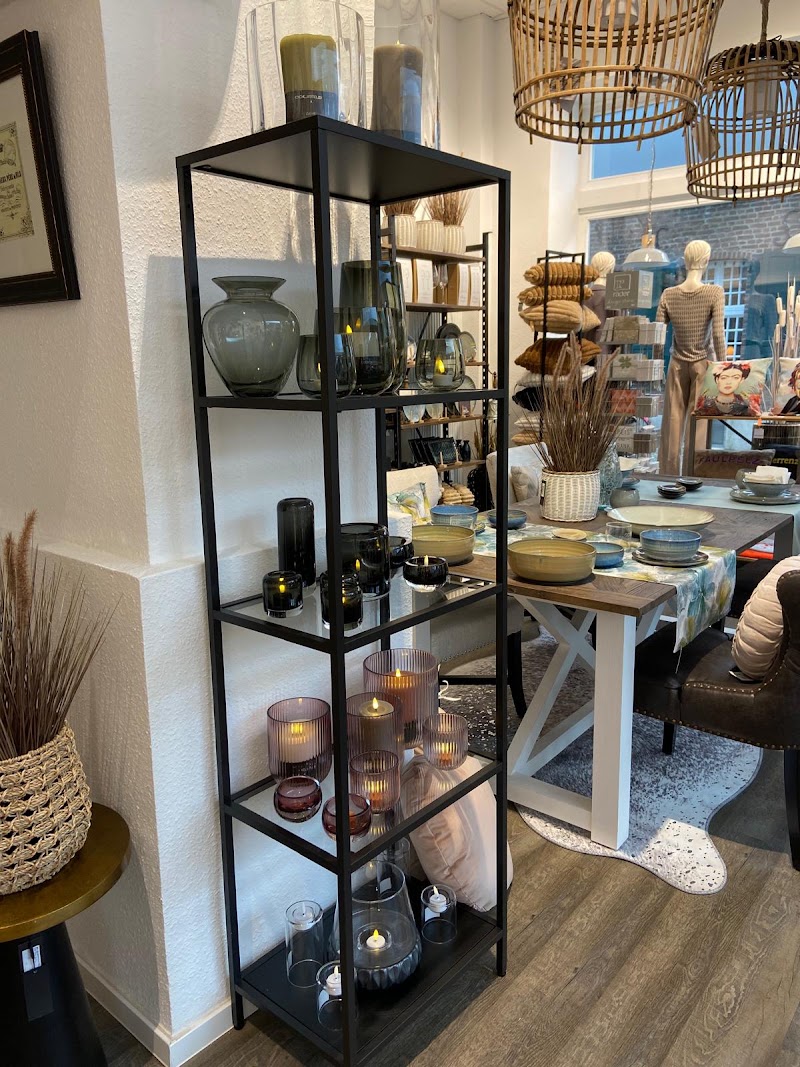 Milla - Deco Living Fashion - Milla - Deco Living Fashion, Buttermarkt 20, 47906 Kempen, Germany