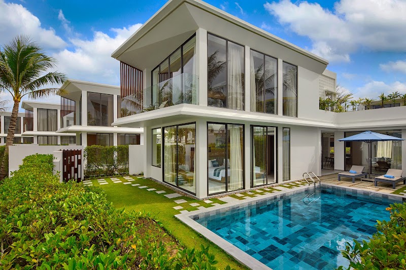 Royal Beachfront Villas & Spa Danang - A Luxury Lifestyle Resort - Royal Beachfront Villas & Spa Danang - A Luxury Lifestyle Resort, Dien Ban Dong, Da Nang 560000, Vietnam