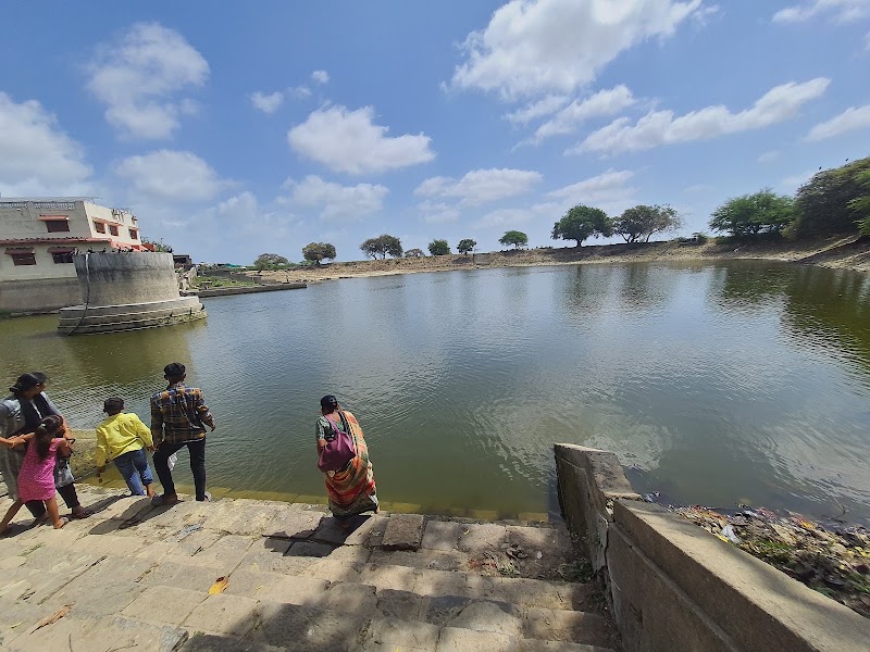 Gopi Talav Theertham - Gopi Talav Theertham, Samlasar, Gujarat 361335
