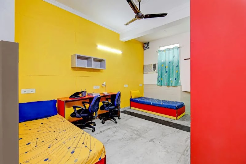 Stanza Living Derby House - Best Boys PG in North Campus, Delhi - Stanza Living Derby House - Best Boys PG in North Campus, Delhi E -23, 23 UA, Bungalow Rd, above 24X7 Store, Block UA, Jawahar Nagar, Kamla Nagar, Delhi, 110007, India