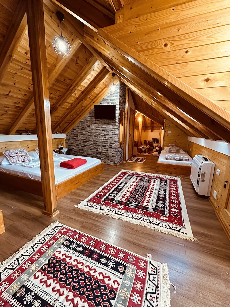 Kore Guest House - Kore Guest House Familia Kore، Rruga Ismail Kadare, Gjirokastër 6001, Albania