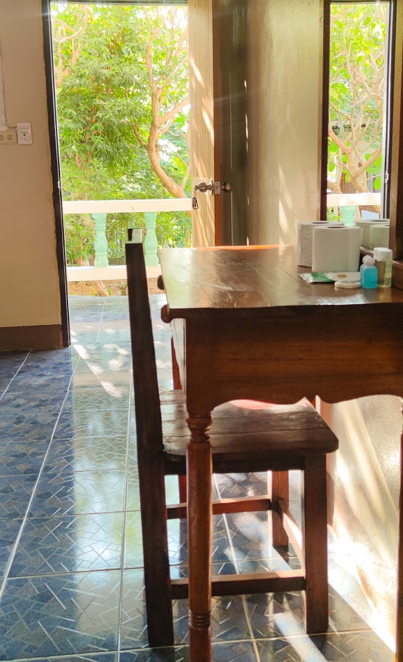 THE FUNKY MONKEY HOSTEL - 18 to 40 years old only - THE FUNKY MONKEY HOSTEL - 18 to 40 years old only, Haad Rin 74, Tambon Ban Tai, Koh Phangan, Chang Wat Surat Thani 84280, Thailand