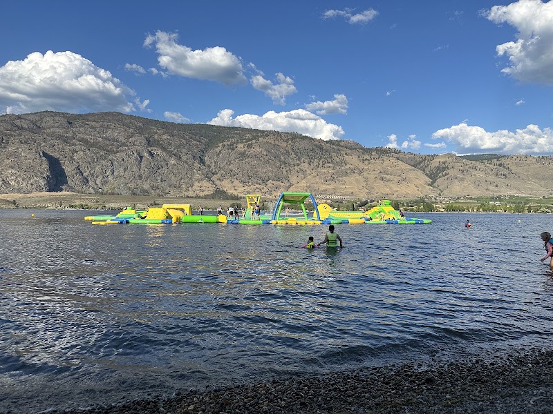 Splash Water Parks Osoyoos – Wibit Inflatable Park