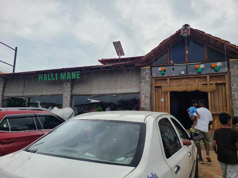 Halli mane pure veg - Halli mane pure veg, BM Road lakshmipura, opp. to Payana, Gate, Srirangapatna, Mandya, Karnataka 571438, India