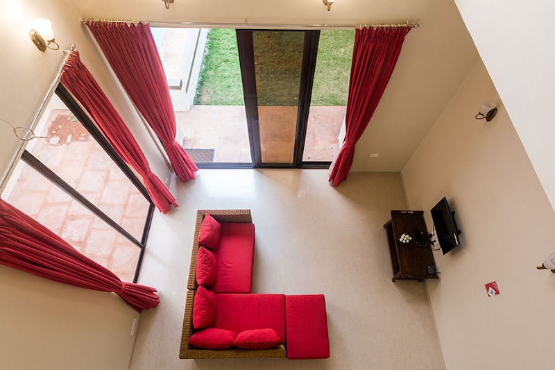 StayVista at Greenwoods Seven Villa | Private Villa with Pool in Lonavala - StayVista at Greenwoods Seven Villa | Private Villa with Pool in Lonavala Villa No. 7, Greenwoods Sadar layout, Old Khandala Rd, St.Stanislaus Villa, Khandala, Lonavala, Maharashtra 410302, India