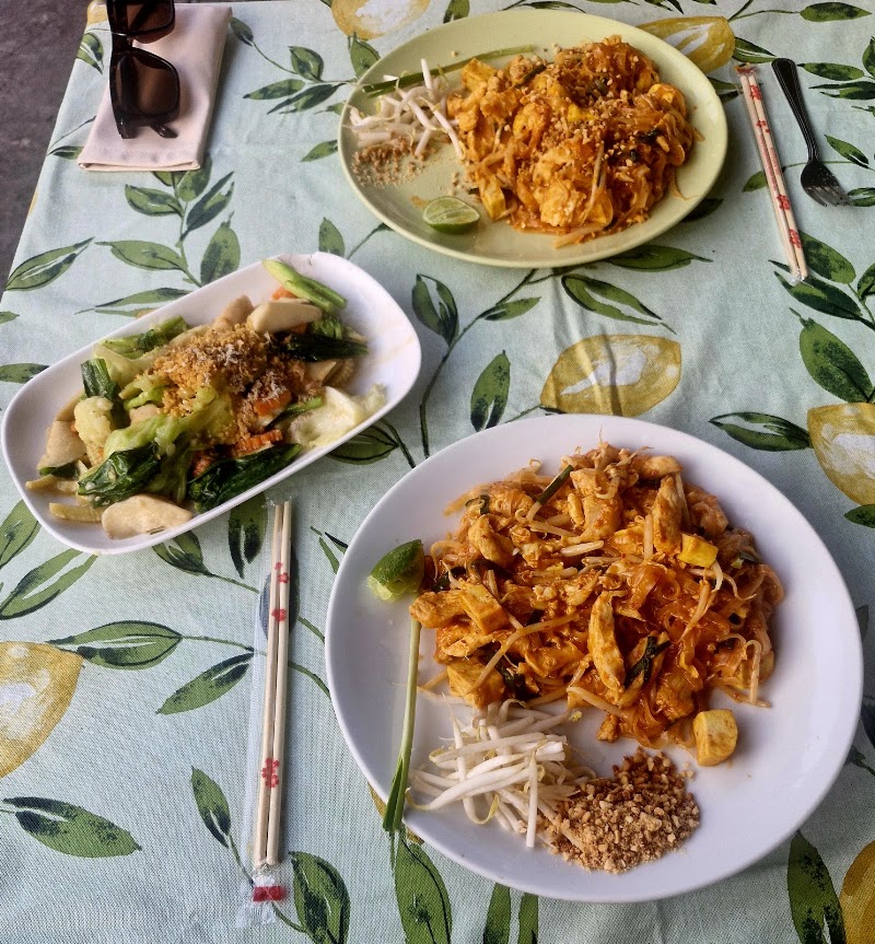 Suda - Thai & Vegetarian Restaurant - Suda - Thai & Vegetarian Restaurant Unit 14, Number, 360 Soi Samsen 4, Khwaeng Ban Phan Thom, Khet Phra Nakhon, Krung Thep Maha Nakhon 10200, Thailand