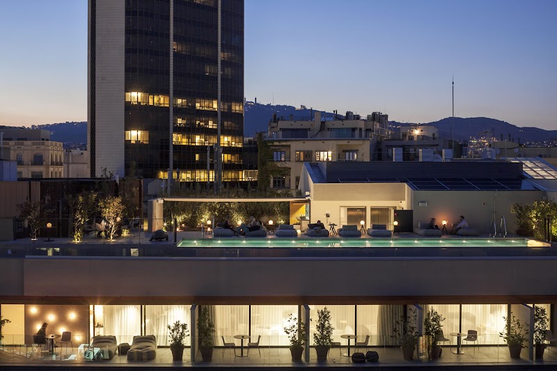 Hotel Ohla Eixample Barcelona - Hotel Ohla Eixample Barcelona Carrer de Còrsega, 289, Eixample, 08008 Barcelona, Spain