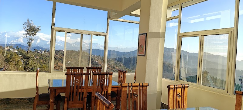 Rudra Himalayan Retreat - Rudra Himalayan Retreat Crank's Ridge Kasaar Devi Temple, Almora-Bageshwar Rd, Almora, Mat, Uttarakhand 263601, India
