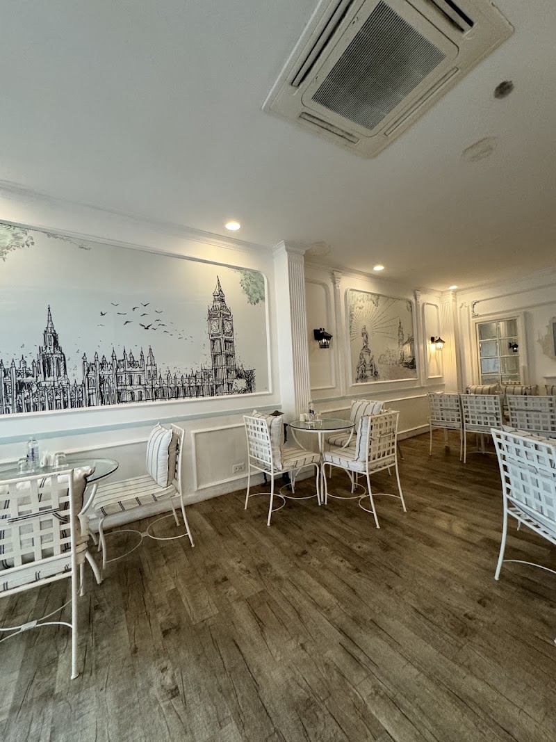 The White Room Coffee & Kitchen - The White Room Coffee & Kitchen 33, Church St, Shanthala Nagar, Ashok Nagar, Bengaluru, Karnataka 560001, India