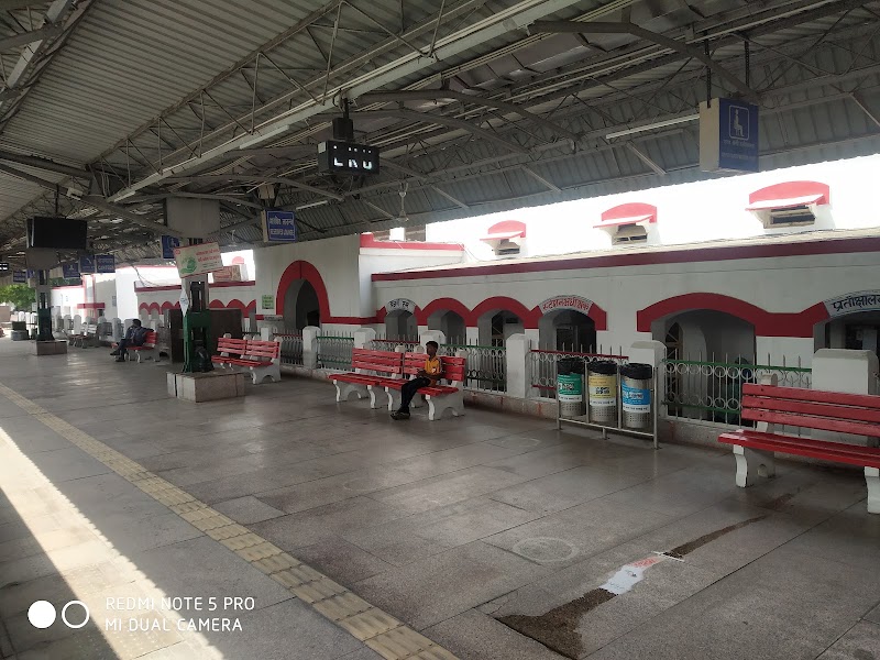 Lal Kuan Junction - Lal Kuan Junction, Lalkuan, Uttarakhand 263402, India