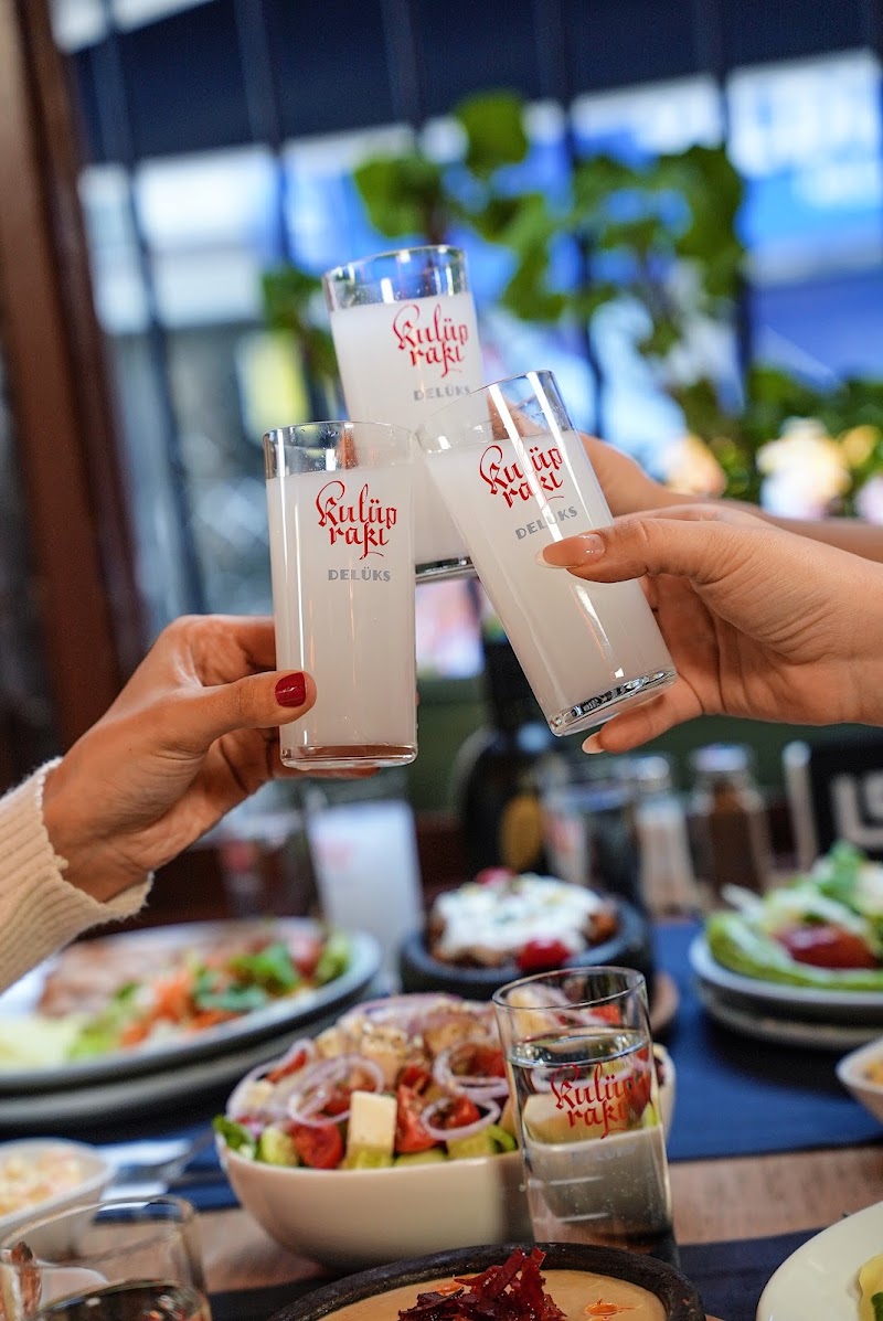 Agapia Kadıköy Meyhanesi - Agapia Kadıköy Meyhanesi, Caferağa, Kadife Sk. No:29, 34710 Kadıköy/İstanbul, Türkiye