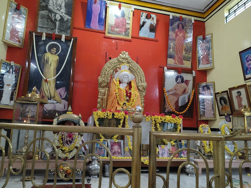 Sai Baba Orphanage - Sai Baba Orphanage, CM9J+48H, SH17, Srirangapatna, Karnataka 571438, India