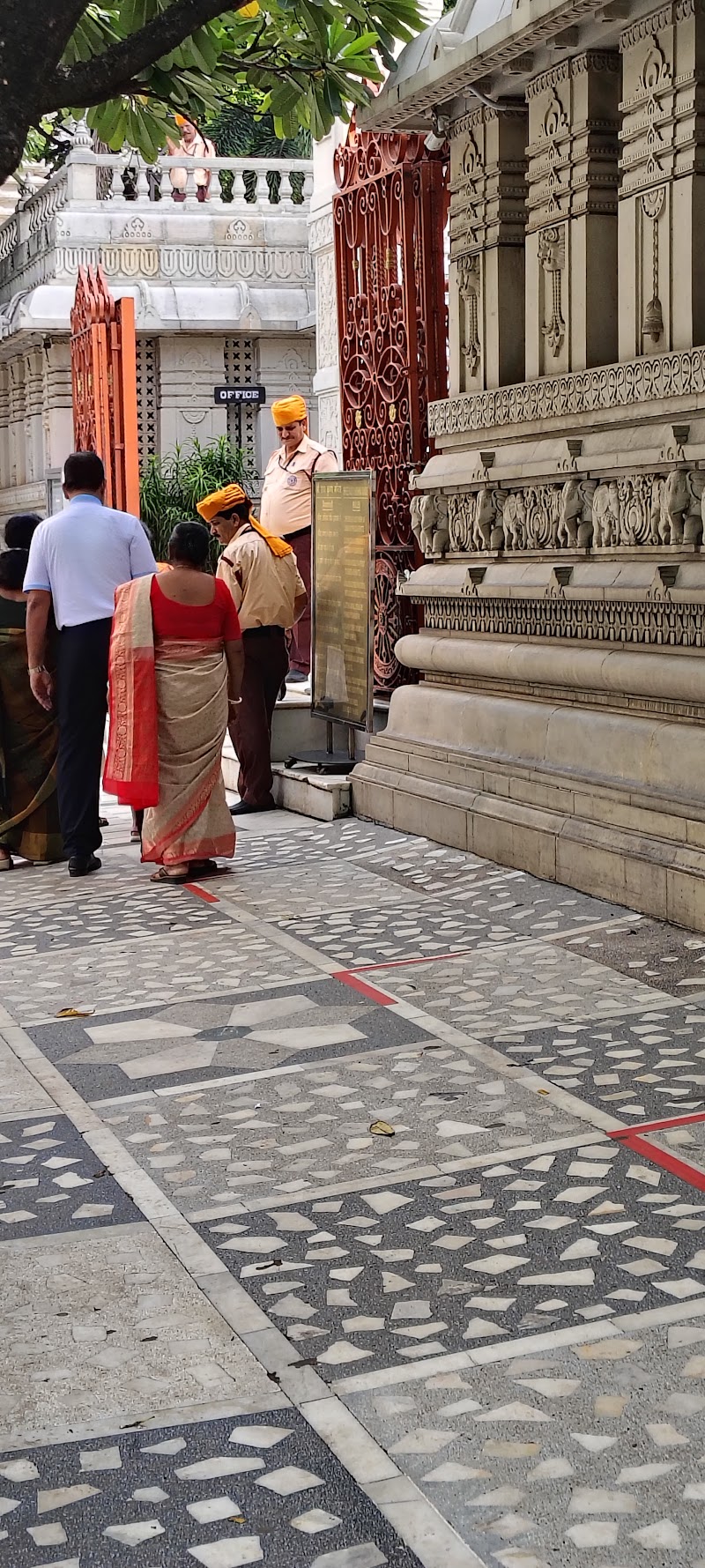 Birla Mandir - Birla Mandir 29, Ashutosh Chowdary Ave, Ballygunge, Kolkata, West Bengal 700019, India