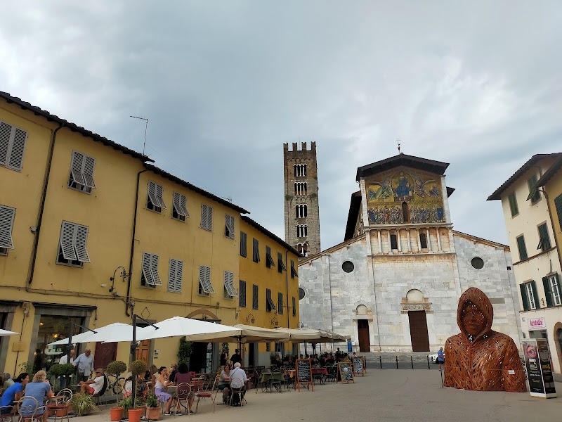 Lucca - Lucca 55100 Lucca, Province of Lucca, Italy
