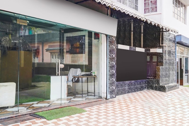 Hotel O by OYO Pradhan Nagar Siliguri Formerly Prince Guest House - Hotel O by OYO Pradhan Nagar Siliguri Formerly Prince Guest House Ward No 2, 29, Nivedita Rd, near Disha Medical Hall, Ward 2, Pradhan Nagar, Siliguri, West Bengal 734003, India