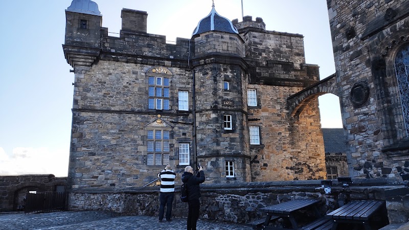 St Margaret's Chapel - St Margaret's Chapel, Castle Terrace, Edinburgh EH1 2EL, UK