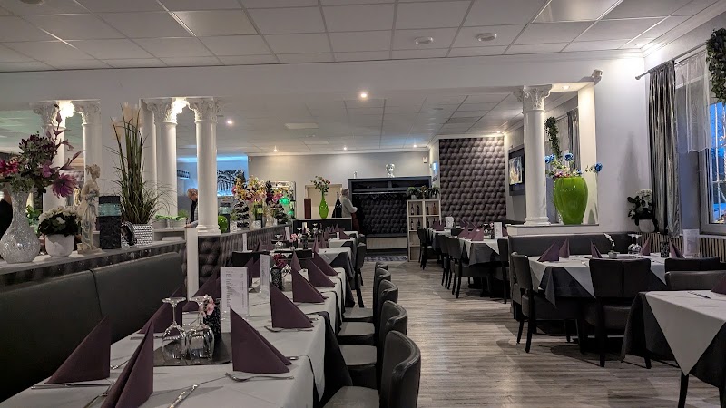 Griechisches Restaurant Olympia Mannheim - Griechisches Restaurant Olympia Mannheim, Wachenburgstraße 40, 68219 Mannheim-Rheinau, Germany