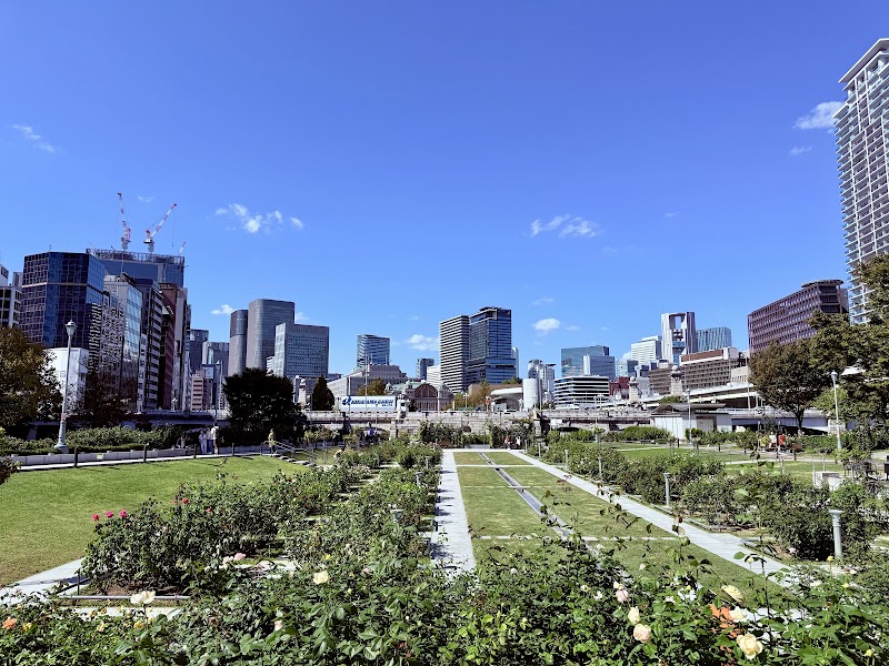 Nakanoshima Park Lawn Square