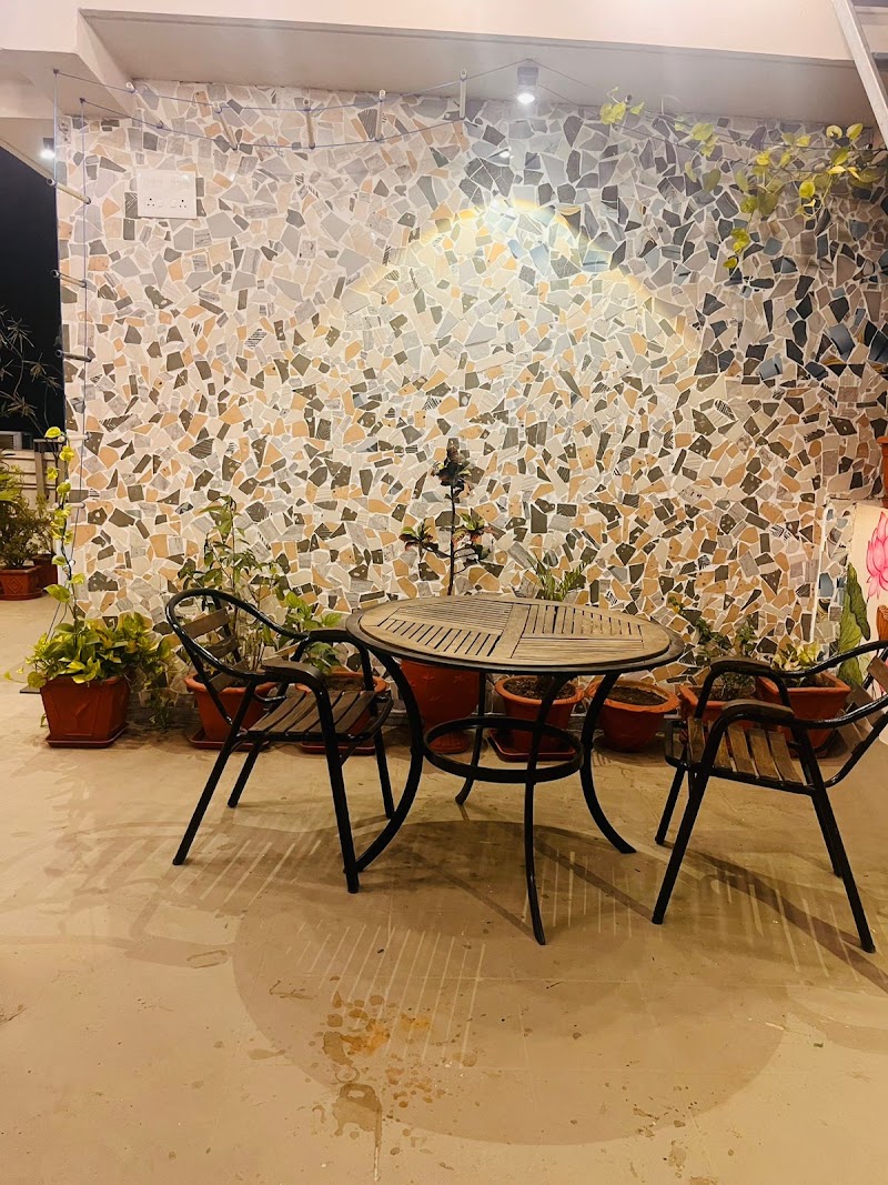 Yash Homestay - Yash Homestay Kashi, Yash Restro, 1078/A/1, behind Shah Furniture, Nandanvan, Nagpur, Maharashtra 440024, India