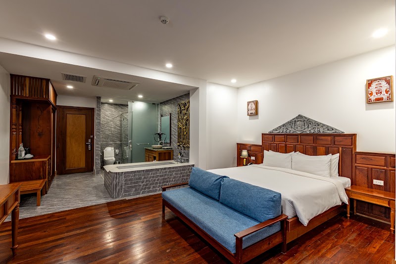 Two Seasons Siem Reap Hotel - Two Seasons Siem Reap Hotel, Angkor Night Market St, Krong Siem Reap 17252, Cambodia