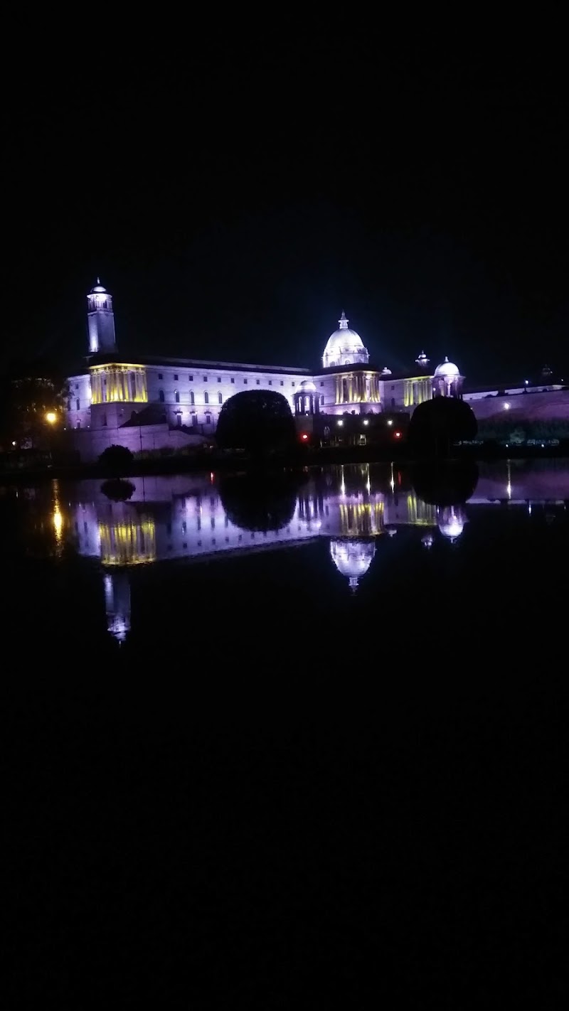 Ministry Of External Affairs Jawaharlal Nehru Bhawan - Ministry Of External Affairs Jawaharlal Nehru Bhawan 23 D, Janpath Rd, Rajpath Area, Central Secretariat, New Delhi, Delhi 110011, India