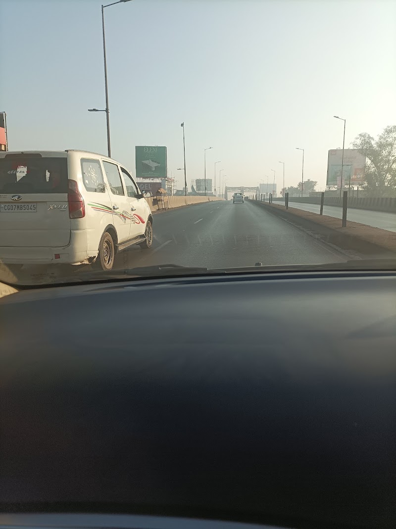 Srishti driving school - Srishti driving school, Q.No-5/B, Street No. 40, State Bank Colony, Sector-06, Bhilai, Chhattisgarh 490006, India