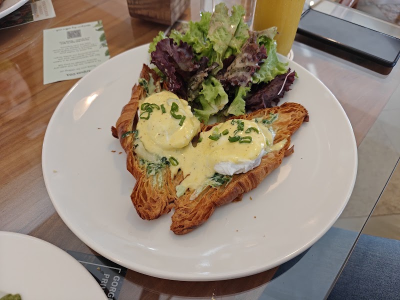 Artjuna Cafe - Panjim - Artjuna Cafe - Panjim 3rd Floor, Satt Adhar House, Lobo Building, 18th June Rd, opp. Titan World, Ozari, Panaji, Goa 403001, India