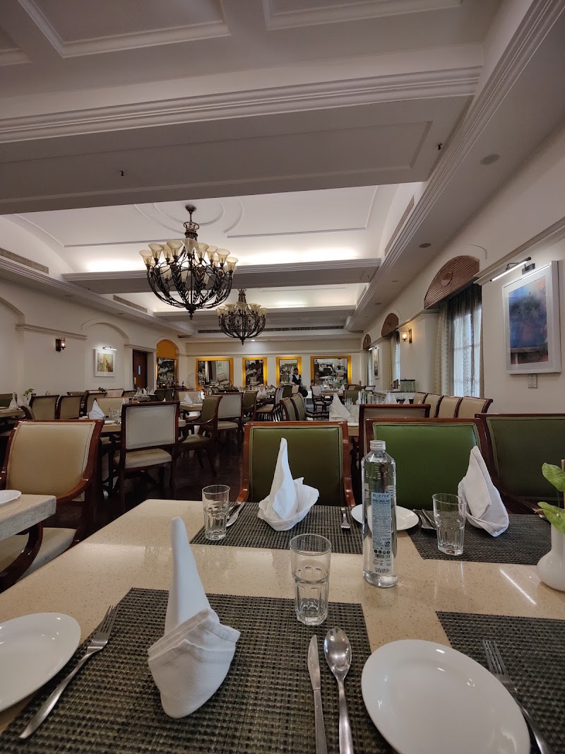 The City Club - The City Club, F38M+Q6M, Galleria Market, DLF Phase IV, Gurugram, Haryana 122009, India