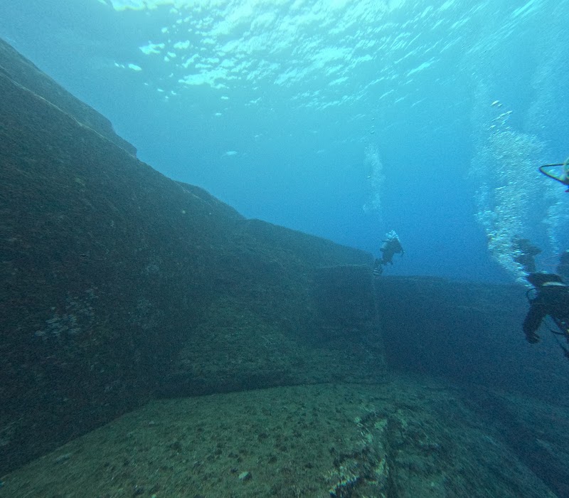 Yonaguni Diving Service