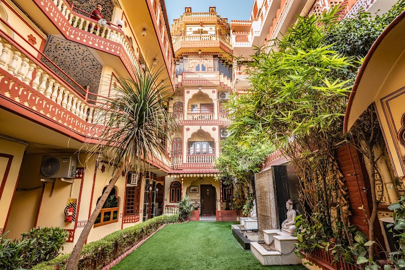 Umaid Bhawan-A Royal Heritage Style Boutique Hotel - Umaid Bhawan-A Royal Heritage Style Boutique Hotel D1-2A, Via Bank Road, behind Collectorate, Meera Marg, Bani Park, Jaipur, Rajasthan 302016, India