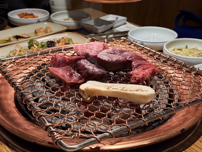 Wangbijib Myeongdong 2nd store - Wangbijib Myeongdong 2nd store, 13 Myeongdong 9-gil, Jung District, Seoul, South Korea