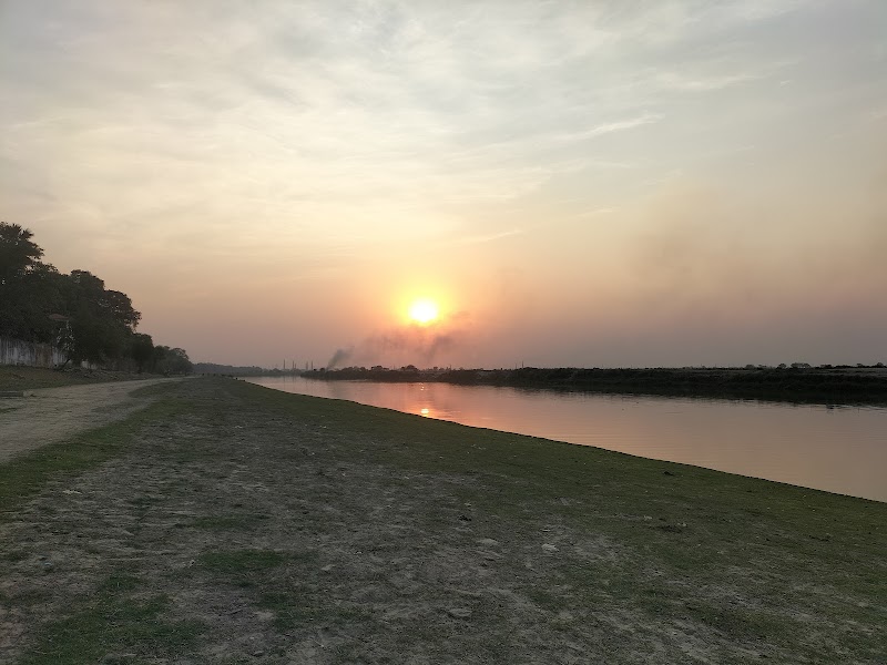 Kachahari Ghat - Kachahari Ghat J2QQ+G73, Danapur Cantonment, Danapur, Patna, Bihar 801503, India