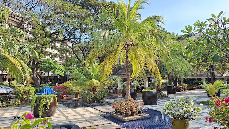 Arista Place - Arista Place, 4-B M. Rodriguez, Brgy, Parañaque, 1704 Metro Manila, Philippines