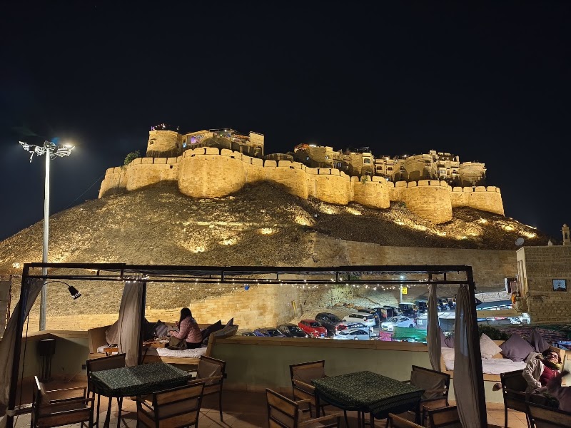 1st gate home-fusion - 1st gate home-fusion, near Fort Parking, Dhibba Para, Amar Sagar Pol, Jaisalmer, Rajasthan 345001, India