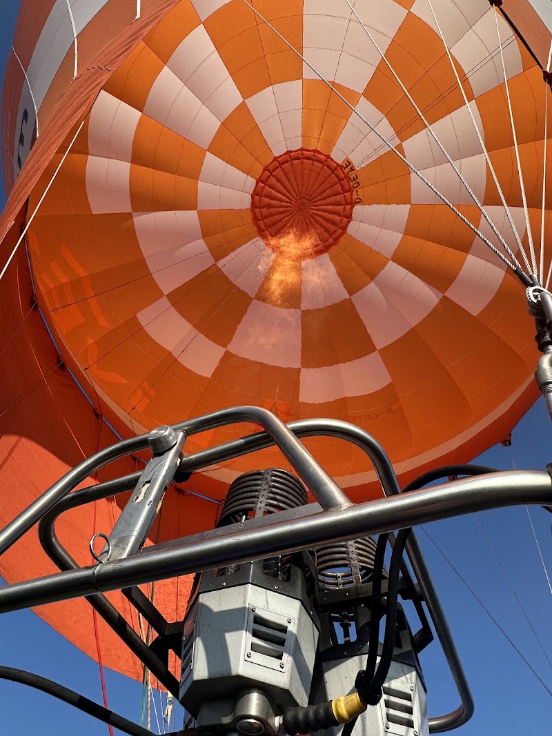 Ballonsportverein Rhein-Mosel e.V. - Ballonsportverein Rhein-Mosel e.V., Leopoldstraße 14, 54550 Daun, Germany