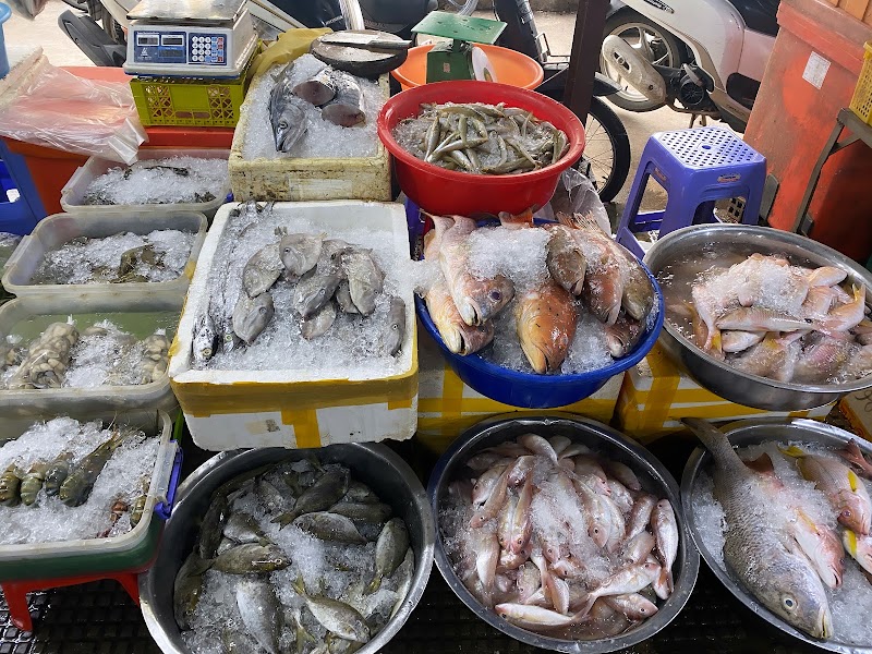 Central Market Jual makan