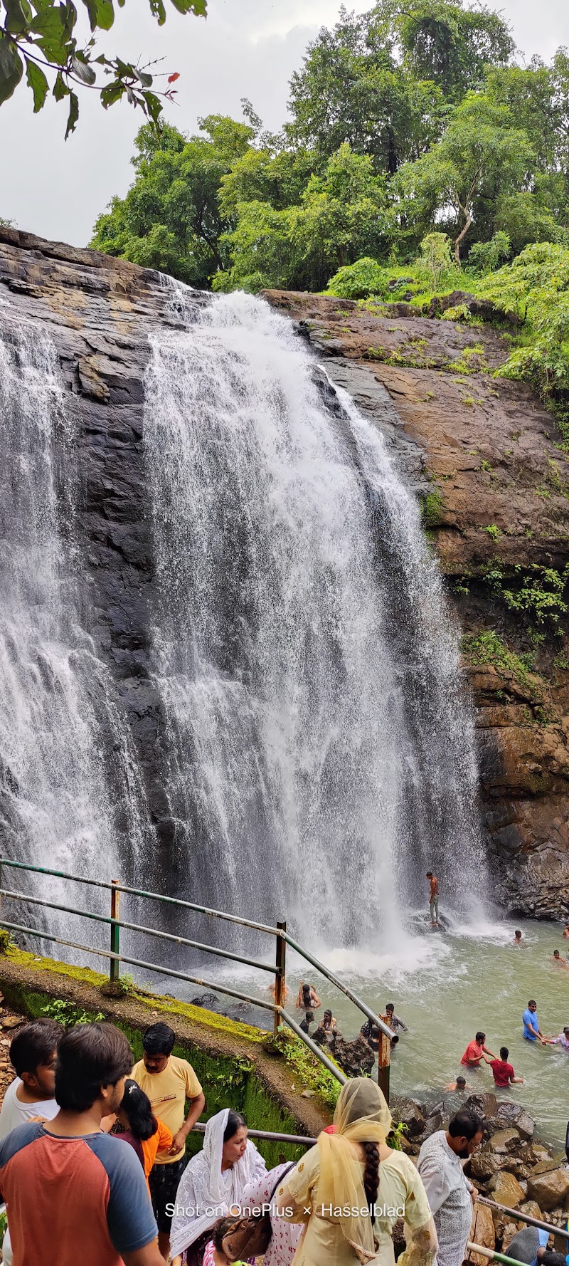 Ashoka waterfall - Ashoka waterfall PF6F+JV8, Vihigaon, Maharashtra 421602, India