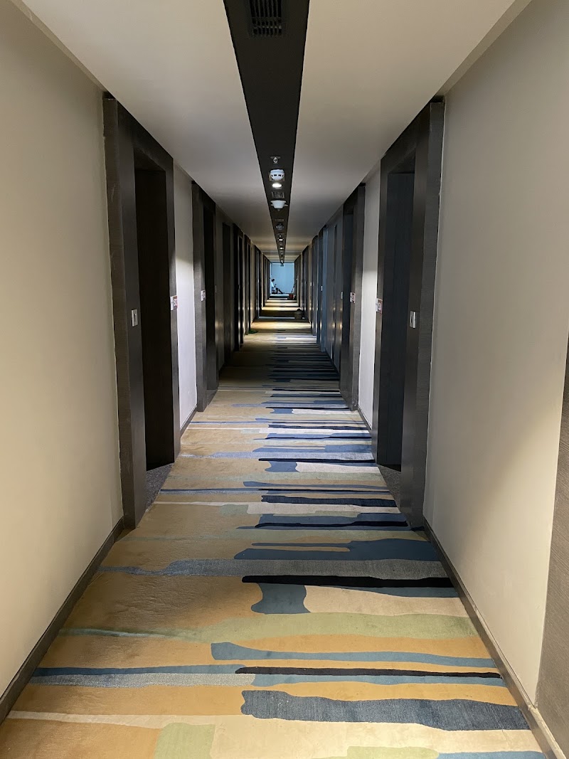 Studio Bliss - Luxury Studio Apartment - Studio Bliss - Luxury Studio Apartment, AIPL JOY STREET, Badshahpur, Sector 66, Gurugram, Haryana 122101, India
