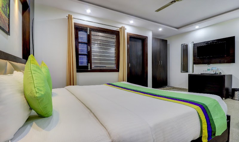 Itsy Hotels Nv, Tapovan - Itsy Hotels Nv, Tapovan, Badrinath Marg, near Balaknath Mandir, Tapovan, Rishikesh, Jonk, Uttarakhand 249192, India