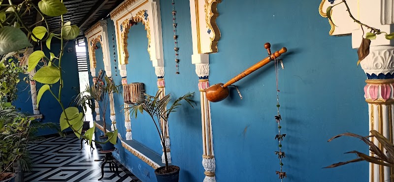 Roop's of Mewar Restaurant Family Restaurant in Udaipur - Roop's of Mewar Restaurant Family Restaurant in Udaipur JP98+FJR Newa gar, Meera Nagar, Pahada, Udaipur, Rajasthan 313001, India