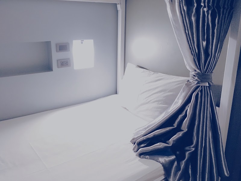 The August Hostel - The August Hostel 2, 2 Singharat Rd Old City Tambon Si Phum, Amphoe Mueang Chiang Mai, Chang Wat Chiang Mai 50200, Thailand