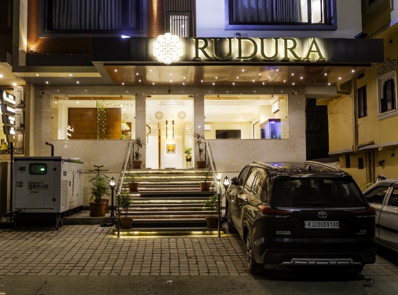 HOTEL RUDURA PALACE