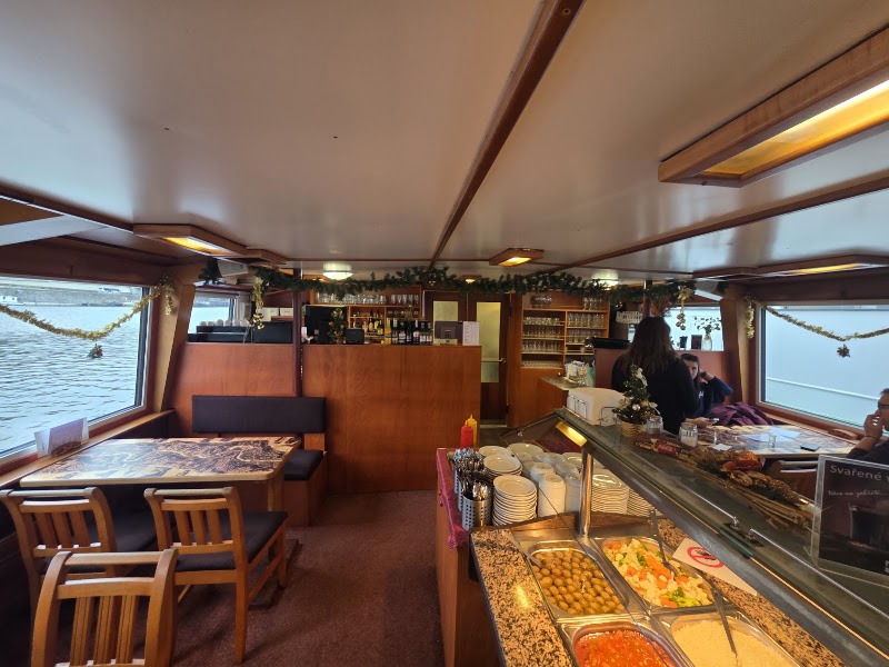 River Boats Prague - River Boats Prague, Dvořákovo nábřeží, Na Františku, přístaviště č.16, 110 00 Praha 1-Staré Město, Czechia