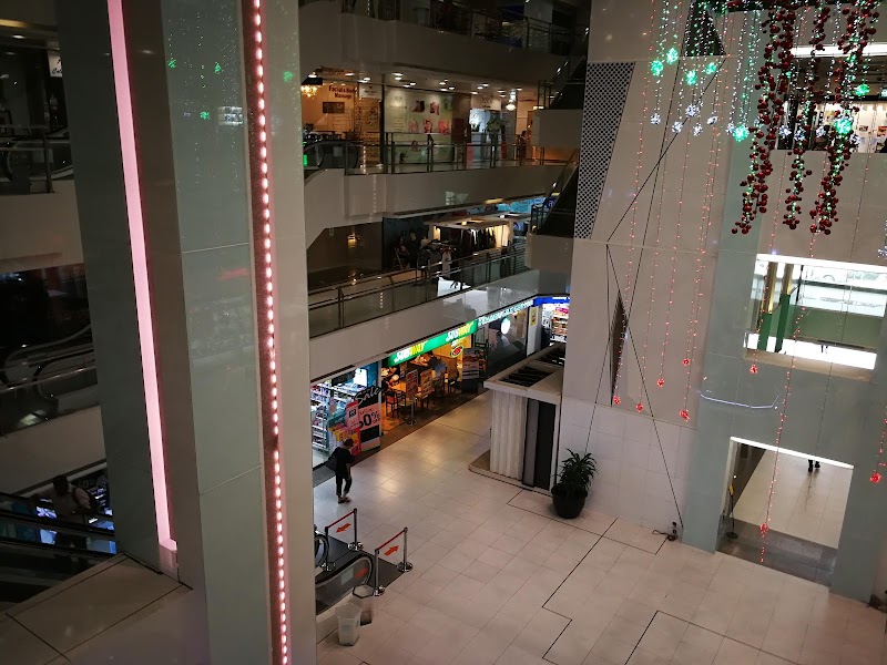 Times Square Building Mall - Times Square Building Mall 246 Sukhumvit Rd, Khwaeng Khlong Tan, Khet Khlong Toei, Krung Thep Maha Nakhon 10110, Thailand