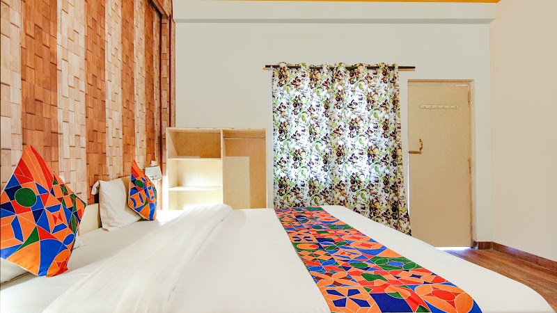 FabHotel The Perfect Hideout - Hotel in Hathipaon Road, Mussoorie - FabHotel The Perfect Hideout - Hotel in Hathipaon Road, Mussoorie Mackinnon's, Cart Rd, Tundhar Village, Sher Garhi, Mussoorie, Uttarakhand 248179, India